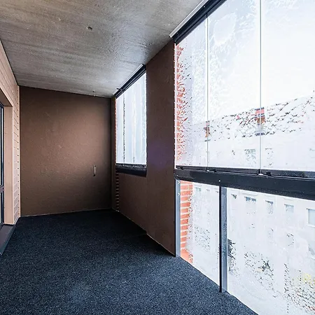 Spacious Executive Sauna Fast Wi-fi *